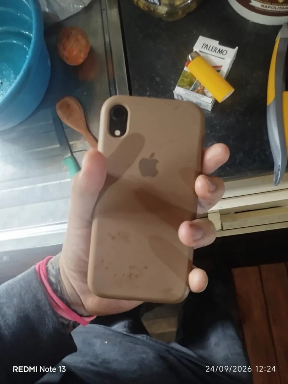 iPhone XR 64g - Foto 3