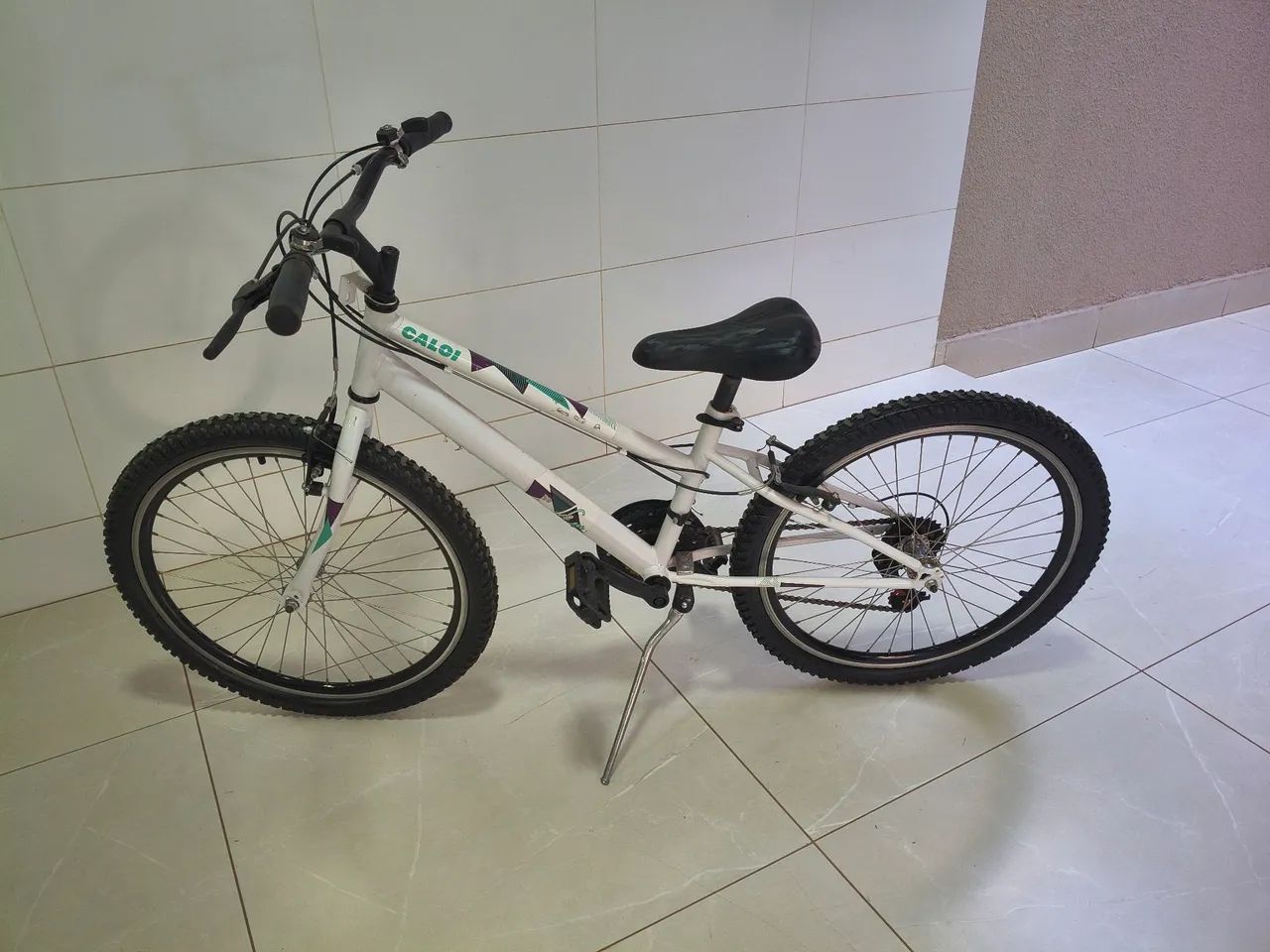 Bicicleta aro 24 semi nova - Foto 2