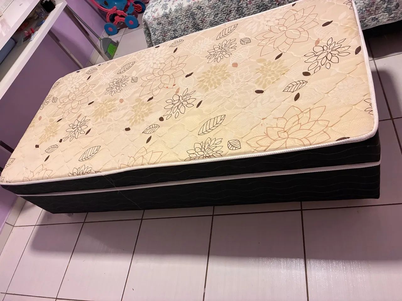 Cama box 