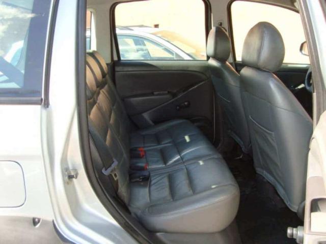 Fiat Idea 1.8 MPI Adventure Locker 4P 2010 - Foto 7