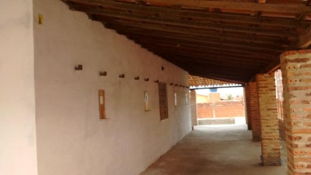 Alugo casa em Luis Correia -PI - Foto 3