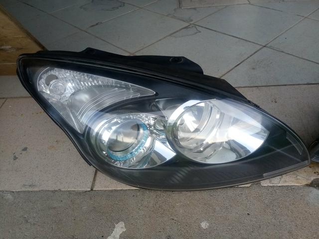Farol i30 mascara negra original - Foto 2