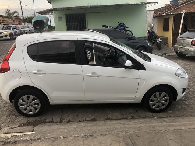 Fiat Palio 1.4 ATTRACTIVE 8V FLEX 4P MANUAL