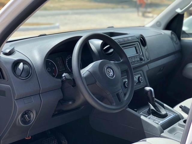 AMAROK TRENDLINE 2014 automática - Foto 6