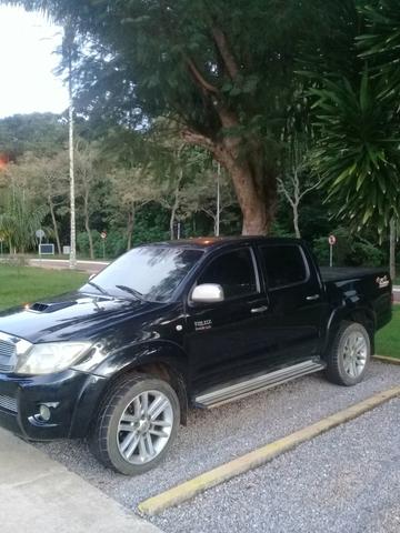 Vendo Hilux SRV 2011 Automática completa - Foto 7