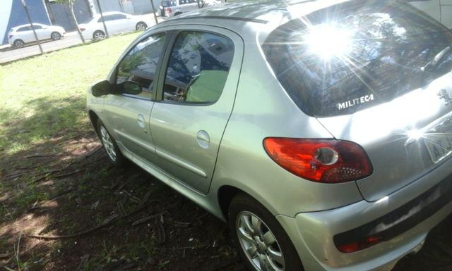 Peugeot 207 1.4 HB XR 2011 - Foto 2