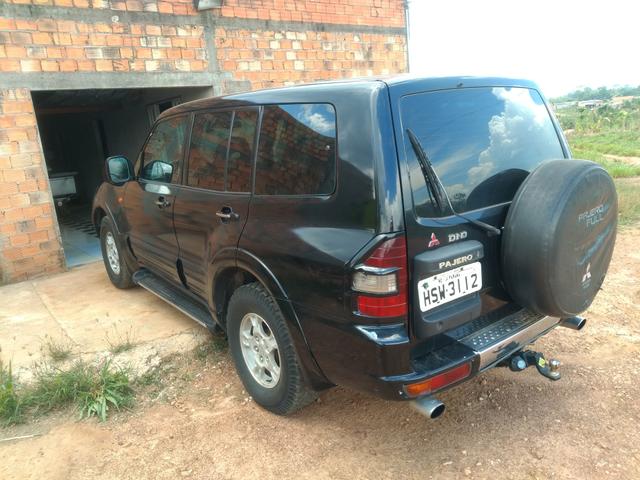 Pajero Full 3.2 a diesel 7 lugares 2001 automática 4x4 - Foto 4