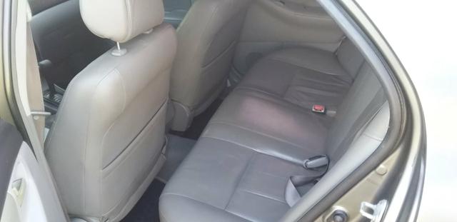 Vendo ou troco em f4000 Corolla - Foto 3