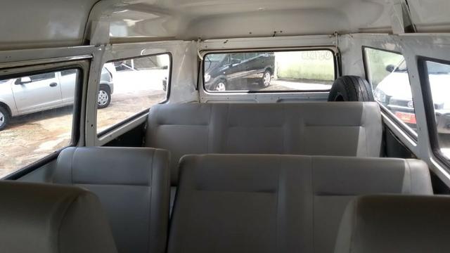 Vw/Kombi 1.4 Standard 9 Lugares 2011/2011 - Foto 6
