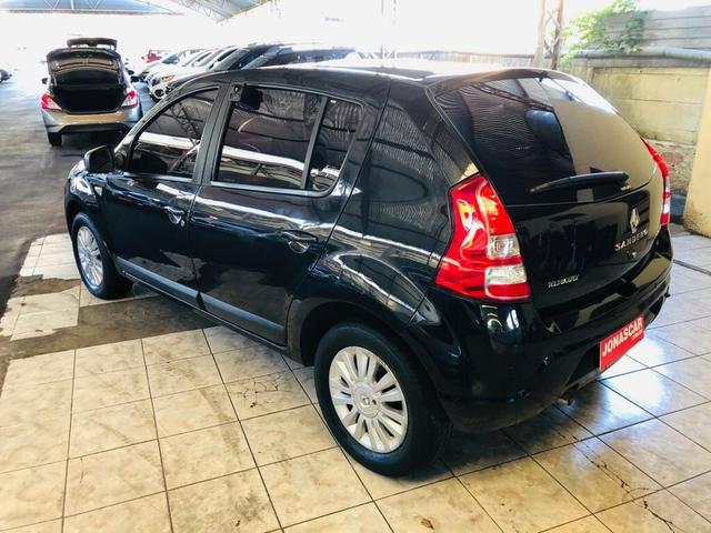 Sandero Privilege 1.6 2012 $21900 - Foto 4