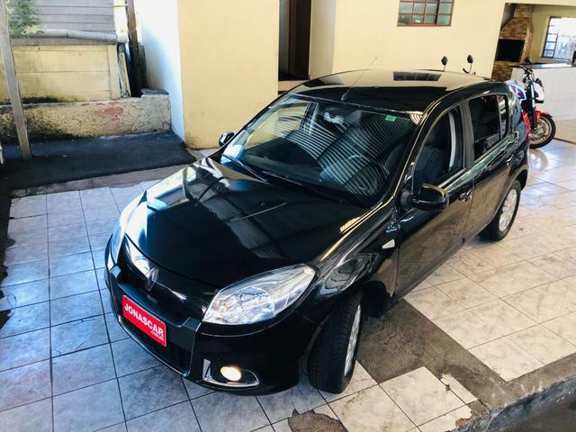 Sandero Privilege 1.6 2012 $21900 - Foto 14