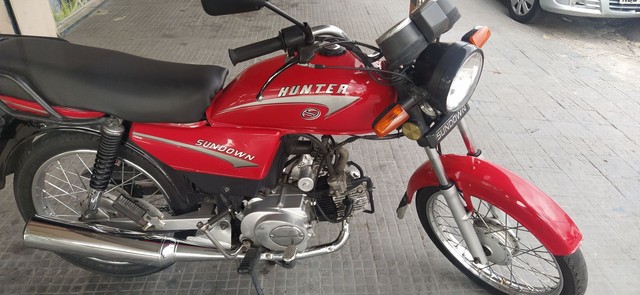 MOTO HUNTER 100. TOP EM DIA