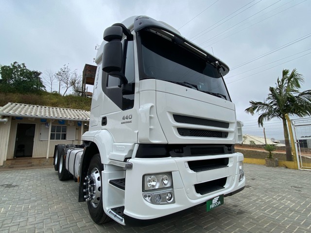 IVECO STRLIS 440 2013 AUTOMÁTICO