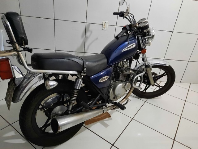 VENDO SUZUKI INTRUDER *