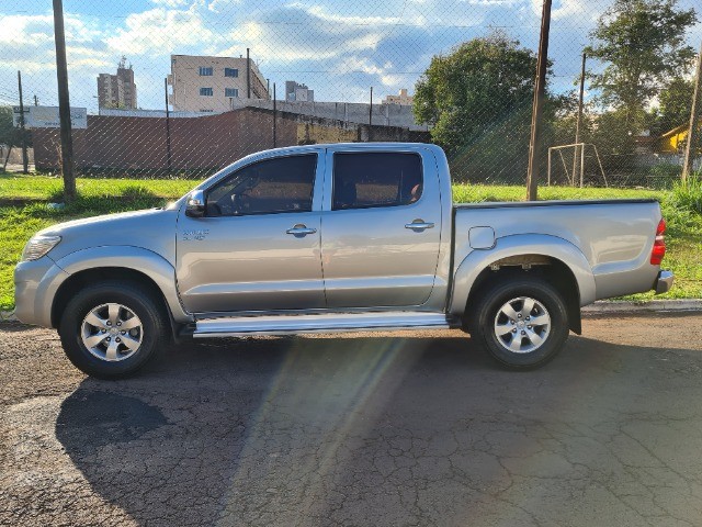 TOYOTA HILUX CD SRV 2.7 FLEX 4X2 AUTOM.