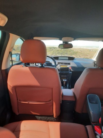 C4 HATCH AUTOMÁTICO 2.0