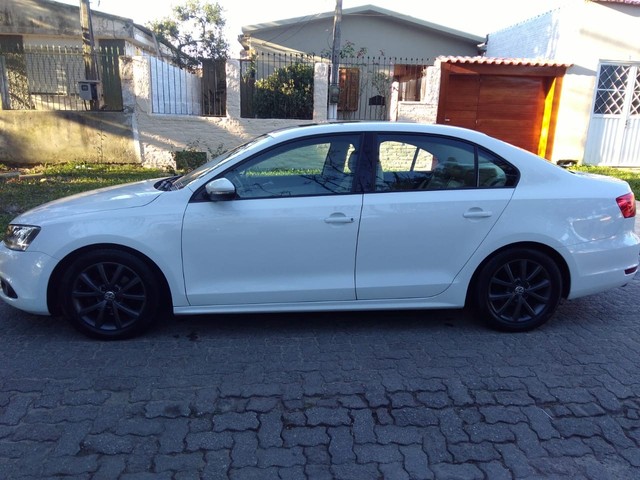 LINDO JETTA TOP PREMIUM LINDO!