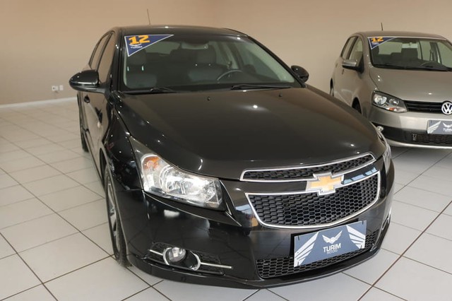 CHEVROLET CRUZE LT HB AT
