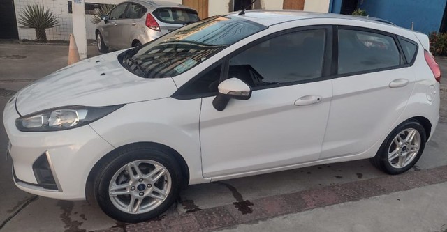 NEW FIESTA HATCH SEL 1.6 2018