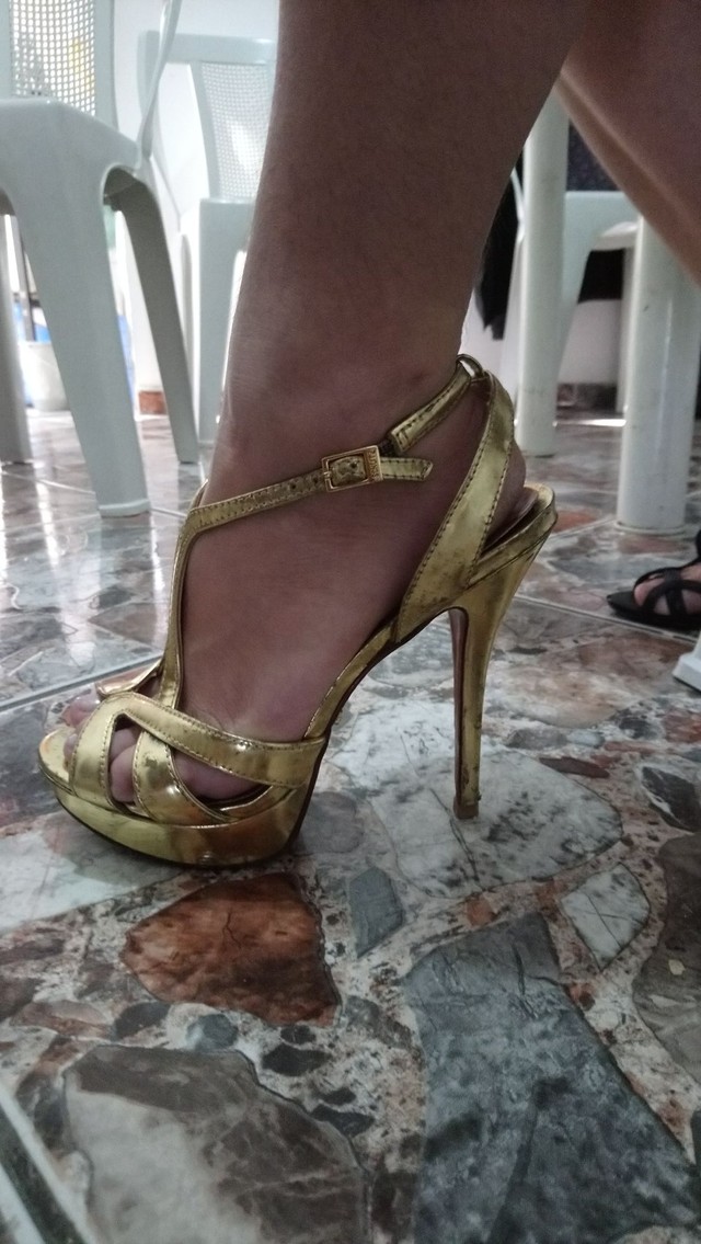 Sandália Dourada Schutz 36 - Foto 3