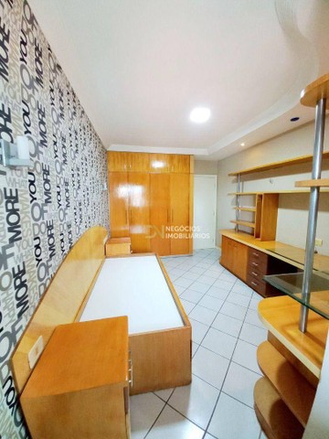 Impecável apartamento em Lagoa Nova com 220 m2 e 4 suítes. Por apenas R$ 540.000,00 - Foto 13