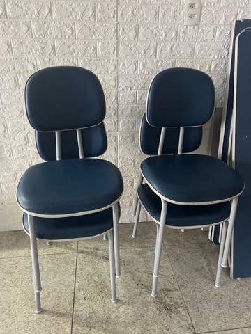 8 Cadeiras 