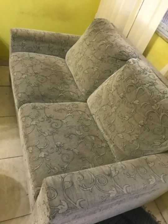 Conjunto Sofá cinza 3lugares + 2 lugares - Foto 2