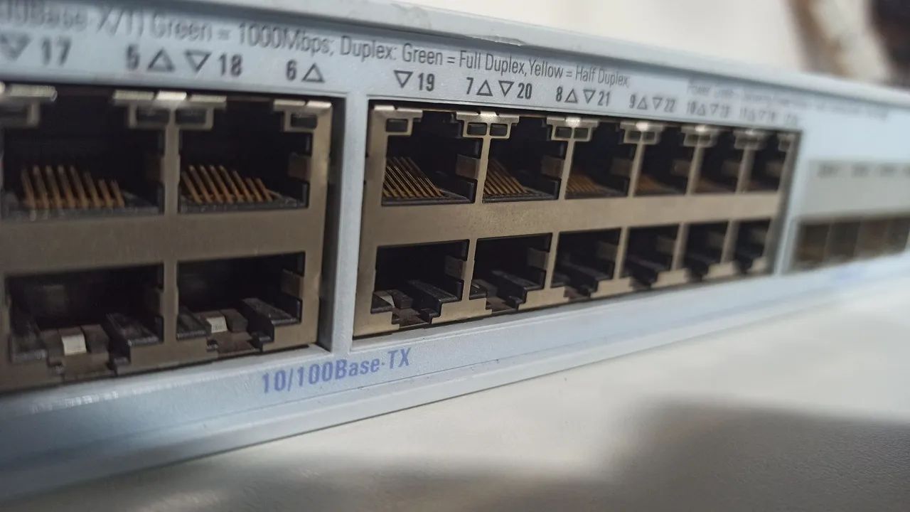 Switch de Rede 3com 24 Portas Gigabit - Foto 4