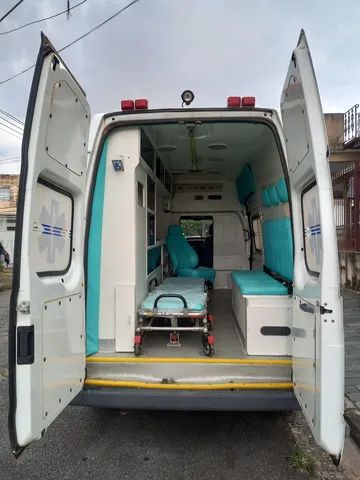 Ambulancia UTI Ford Transit  - Foto 5