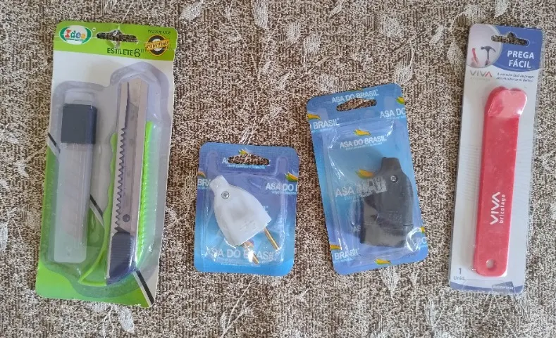 Kit de itens para uso em casa. ( 04 peças)
