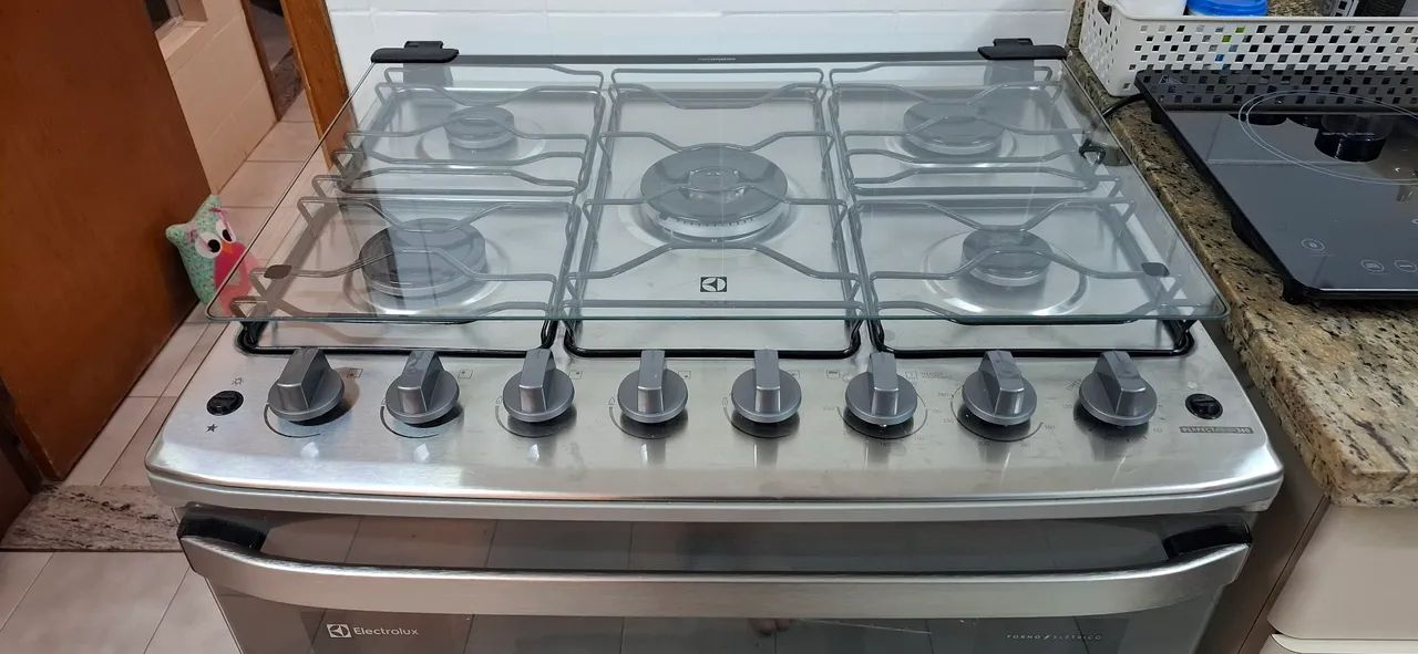 Fogão 5 bocas Electrolux com forno duplo e Air Frayer - Foto 2