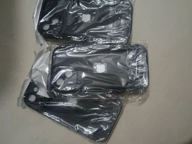 Capinha IPHONE 15 PRETA