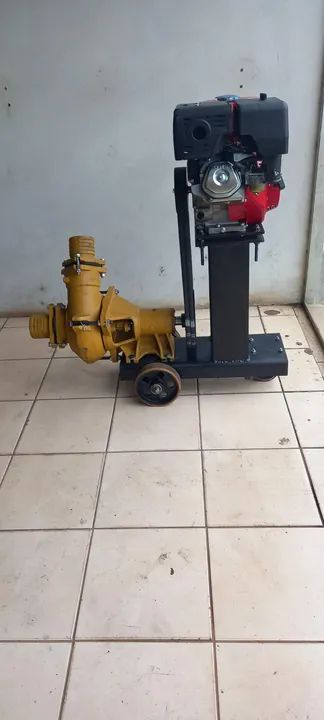 Bomba Draga de 4" c/ motor gasolina