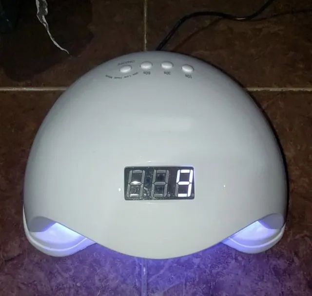 cabine para secar unha manicure