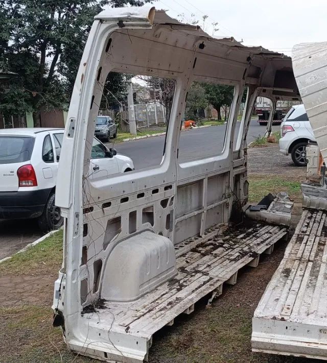 Lateral L E Fiat Ducato Teto Alto 2005 A 2017 - Foto 4