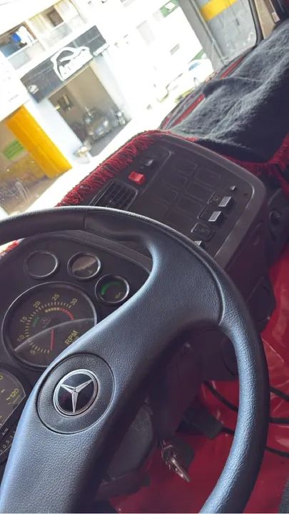 Mercedes 1620. 2011/2011 raridade  - Foto 13