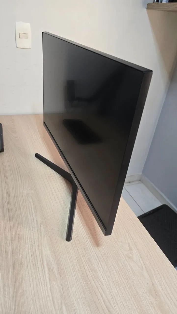 Monitor Samsung 28" 4K Ultra HD (UR550) - 60Hz - HDMI/DP - Borda Fina - Foto 4