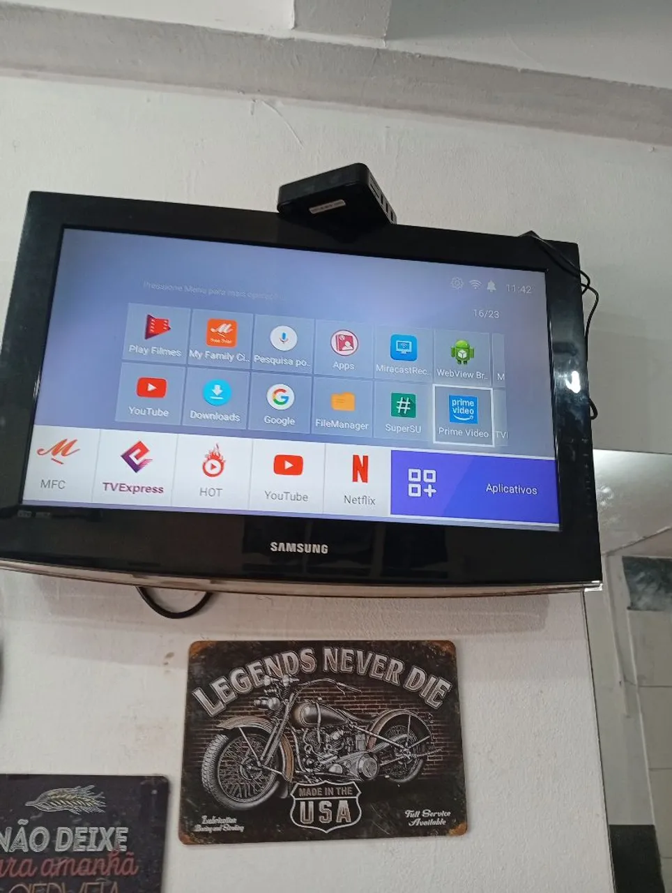 TV Samsung Smart 32 polegadas com aparelho Smart