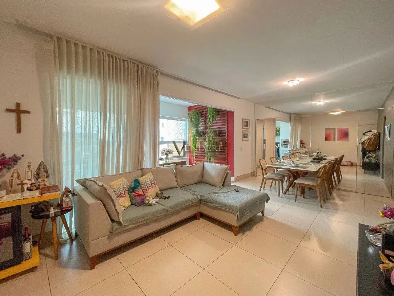 Apartamento com escritório à venda no Four Seasons