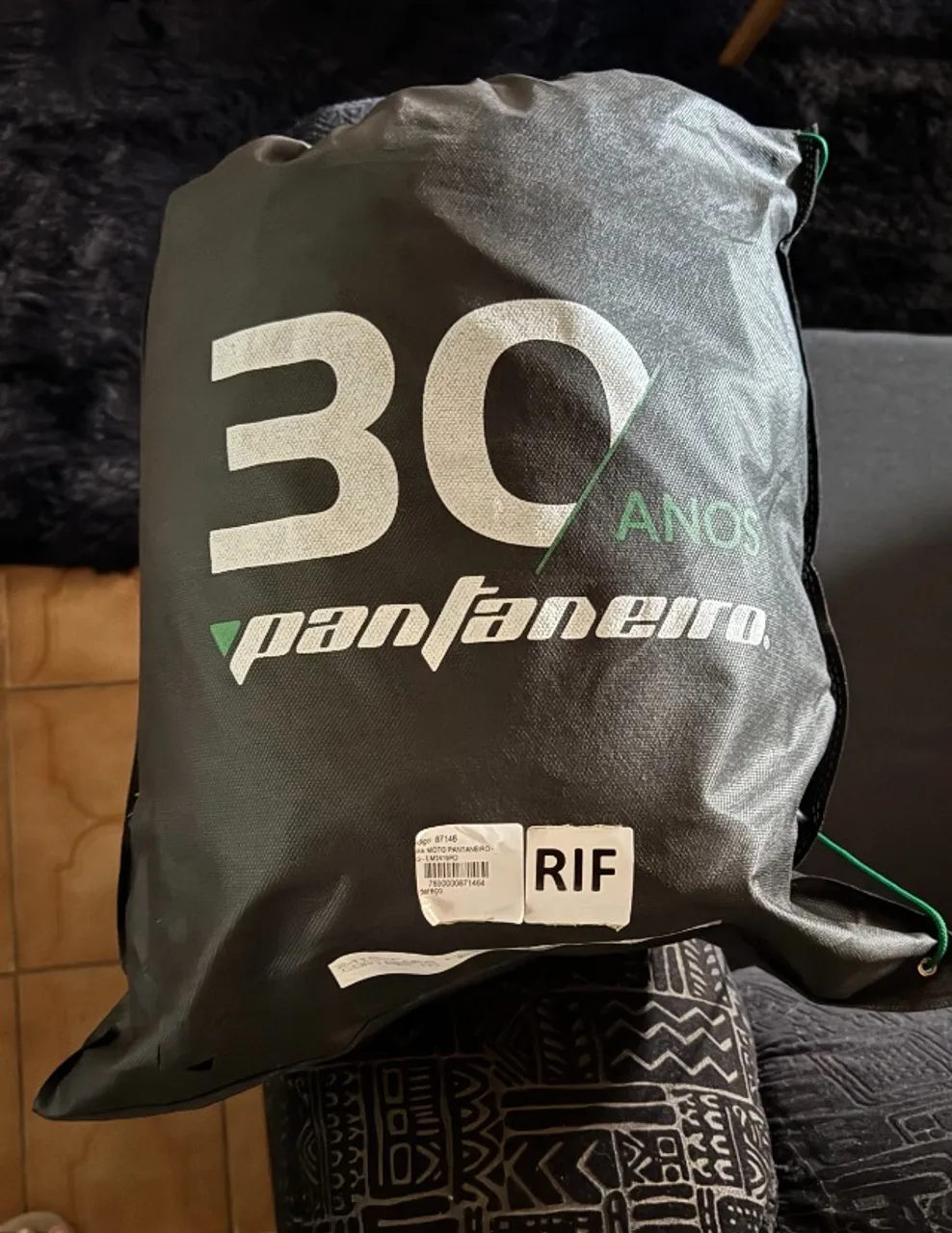 Capa de cobrir moto EXG, leiam anúncio.