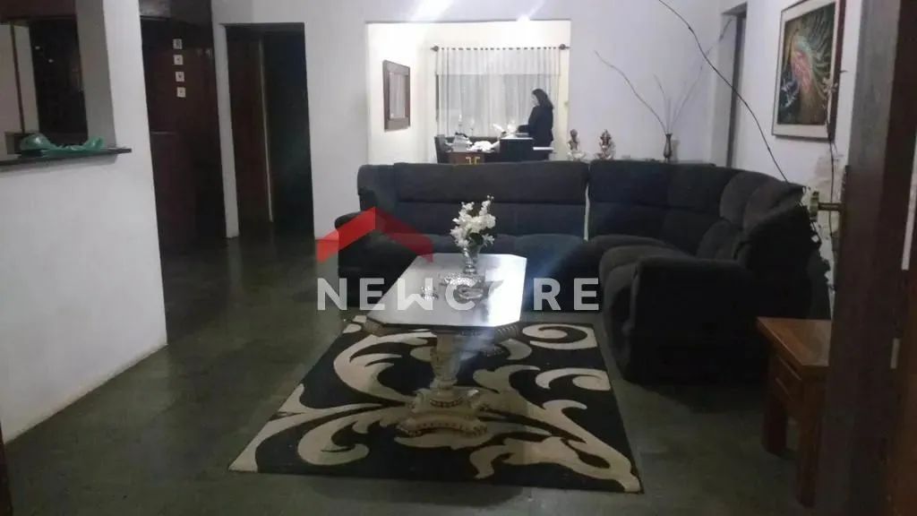 Casa em Avenida Rodrigues Alves - Vila Cardia - Bauru/SP