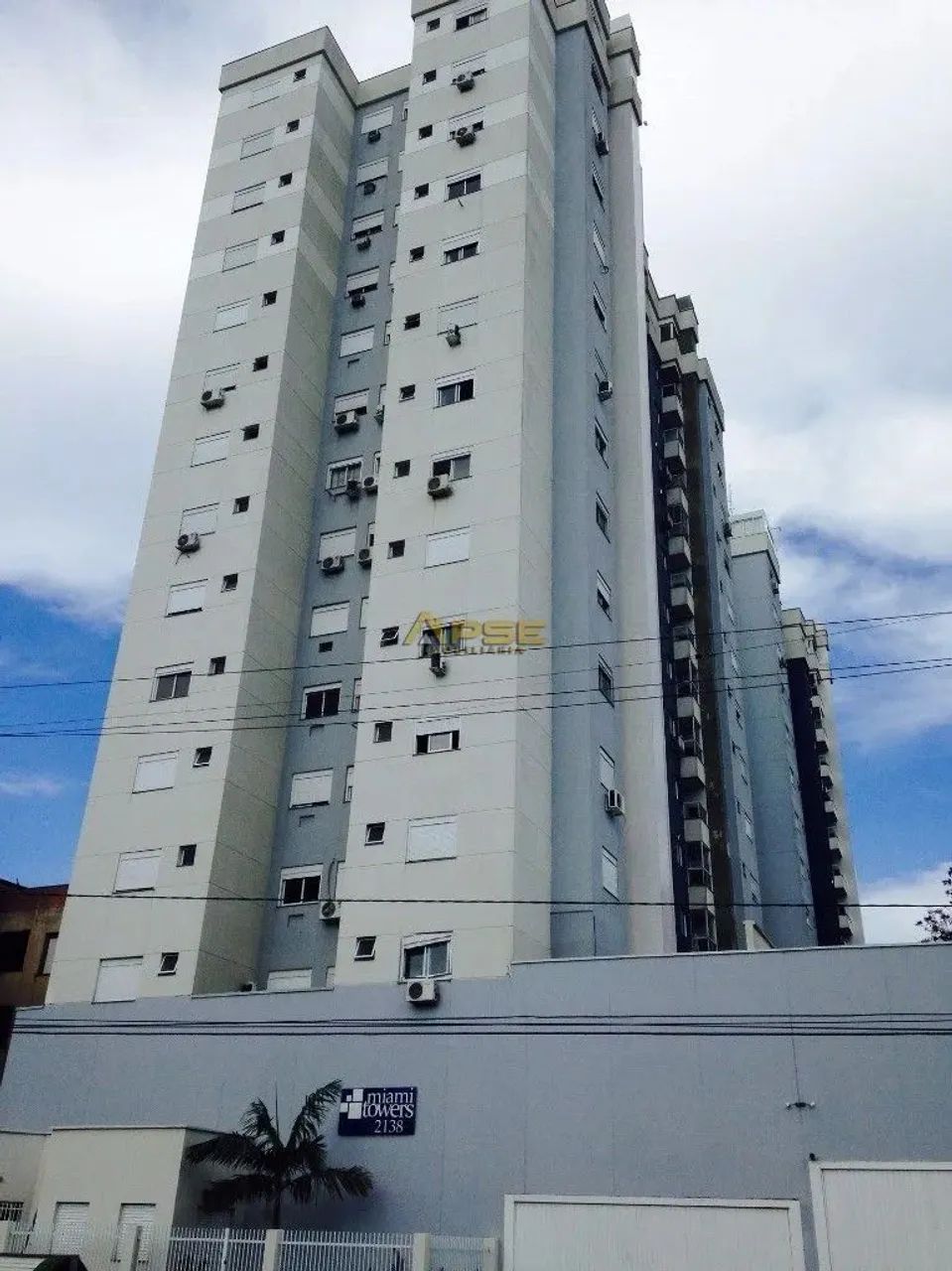 Cobertura à venda, 2 quartos, 93 m² de área privativa - Bairro Centro/Canoas - Foto 2