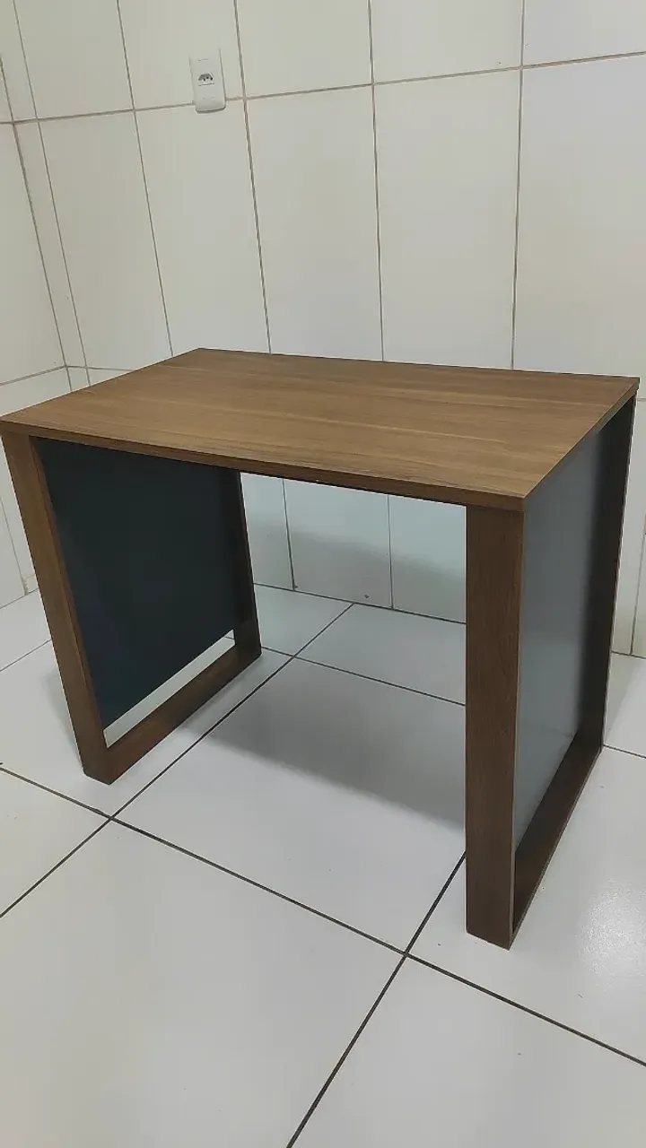 Mesa para Computador ou Escrivaninha