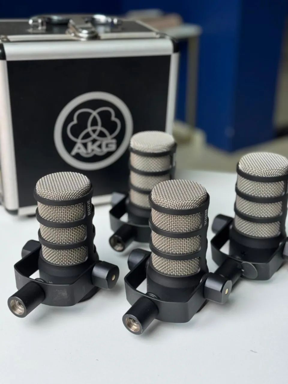 KIT Microfone RODE PodMic Dinâmico Cardioide - Semi Novo