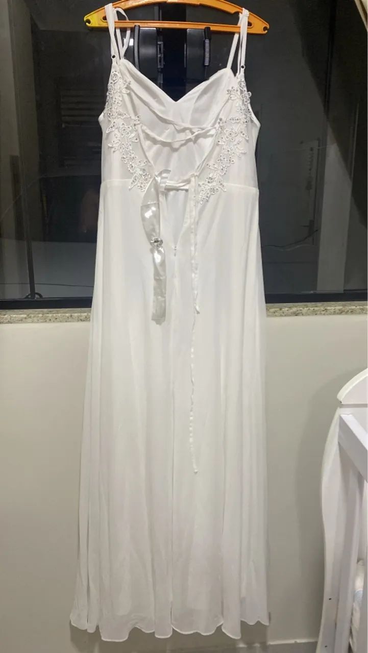 Vestido longo branco com alças finas e bojo - Foto 2