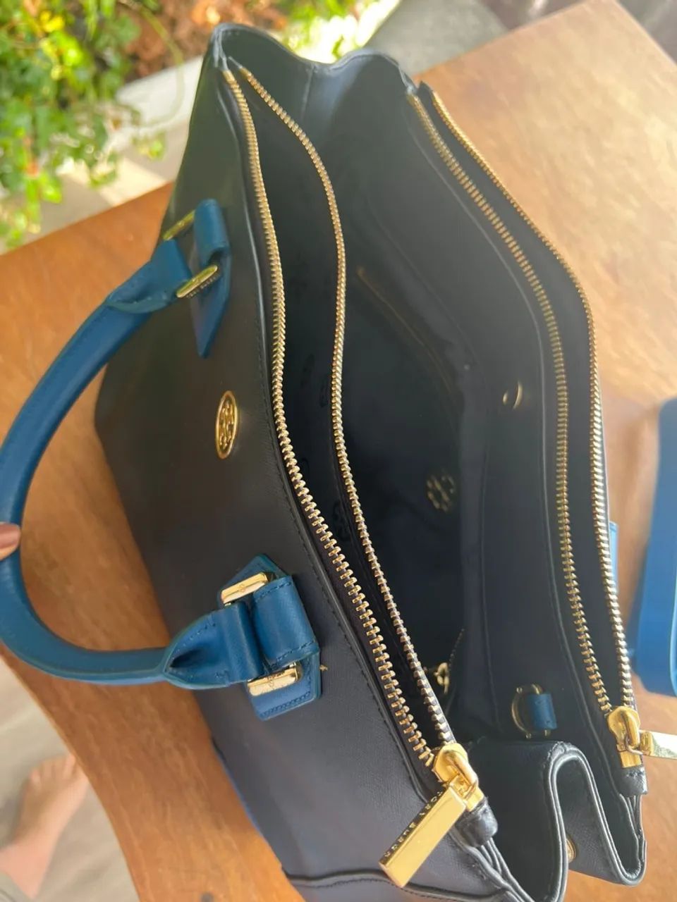 Bolsa Tory Burch Robinson Tote - Azul Marinho - Foto 2