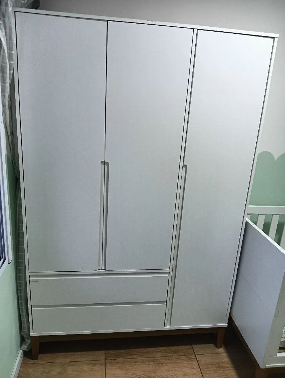 Guarda Roupa Infantil  Seminovos Matic Alt 2.05 x compr 1.32  x largura 44 cm - Foto 4