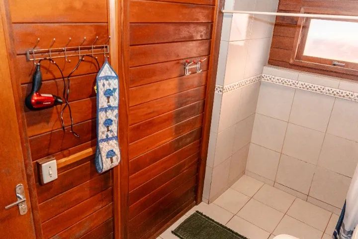 TEMPORADA Chalé Campeche 50mts do Mar - Florianópolis - 5 quartos, 12 pessoas, 3 banheiros - Foto 12