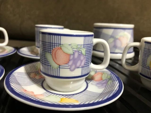 Jogo De Café Porcelana Germer - Incompleto - Foto 3