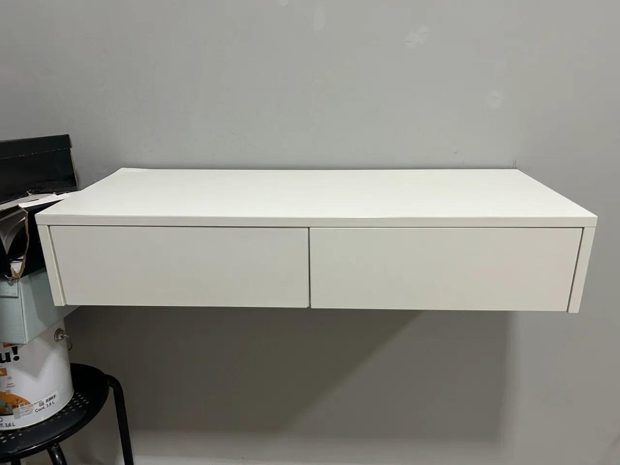 Penteadeira suspensa 